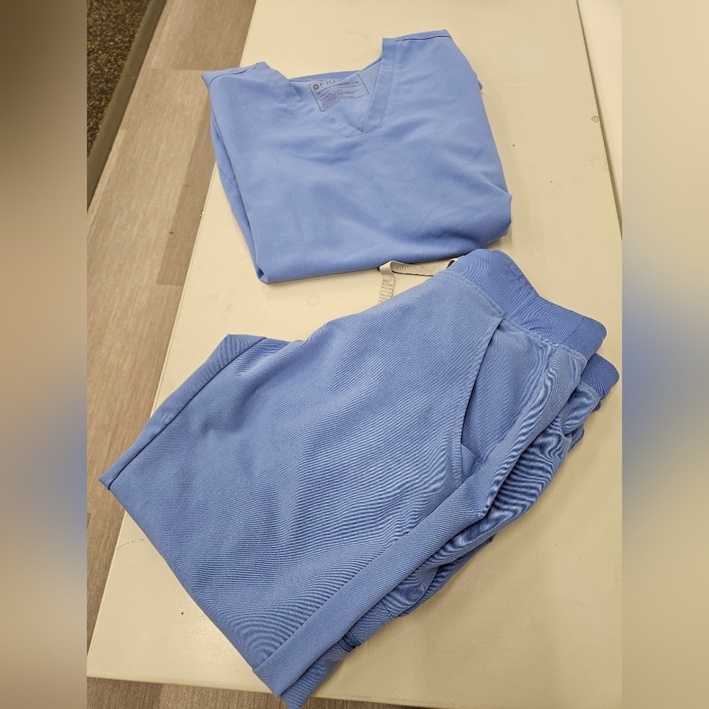 Figs Women Blue Scrub Set